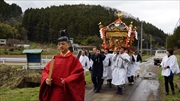 坪沼八幡神社の春-013